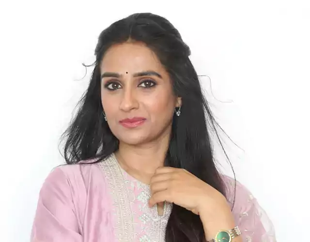 Heroine Laya Interview Photos